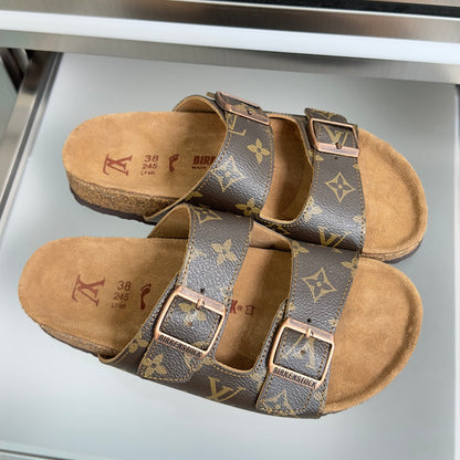 260526 New high-quality, new color, fashionable and casual sandals