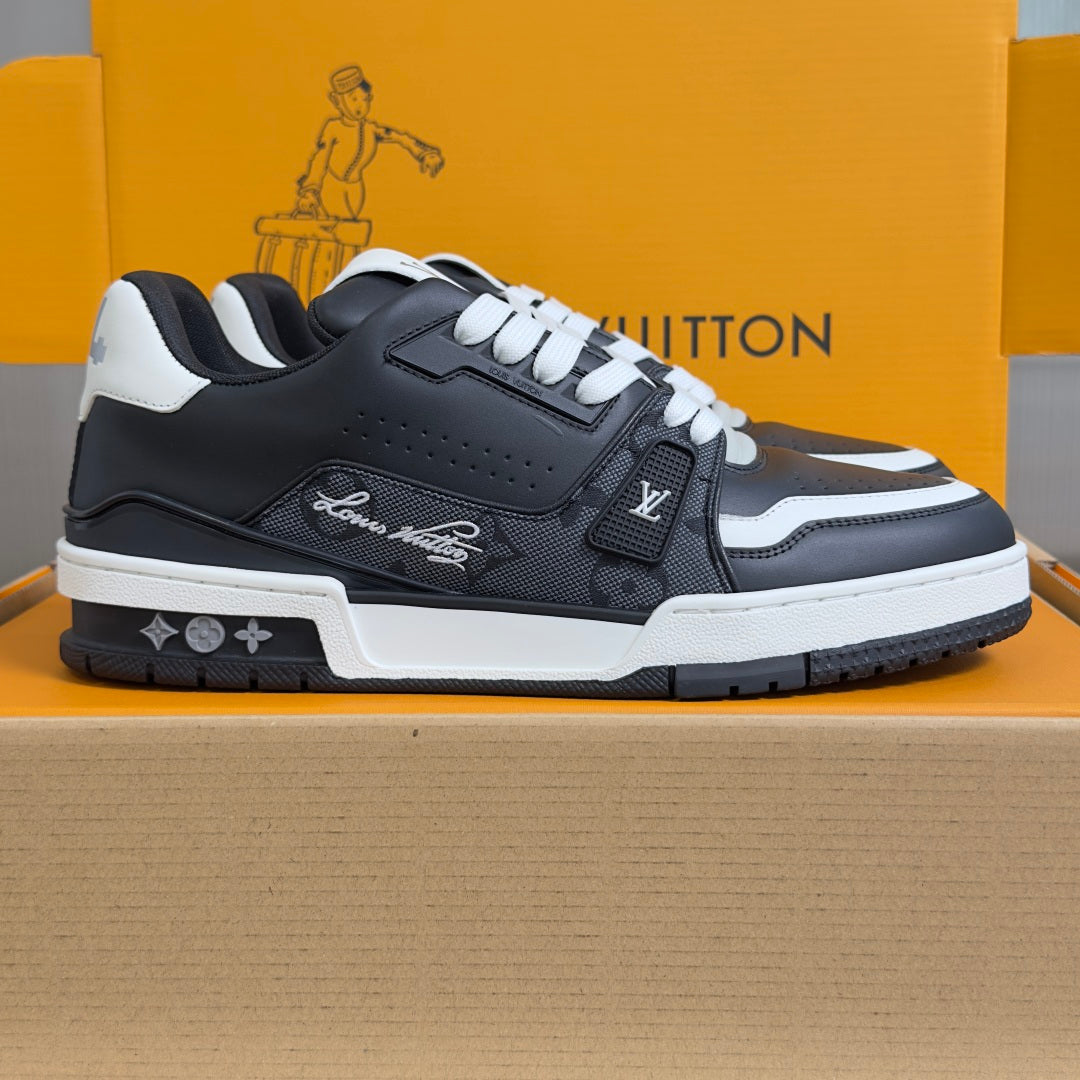 260526 New high-quality fashionable casual sneakers