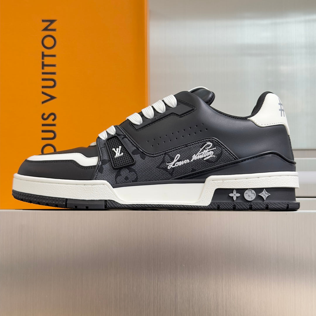 260526 New high-quality fashionable casual sneakers