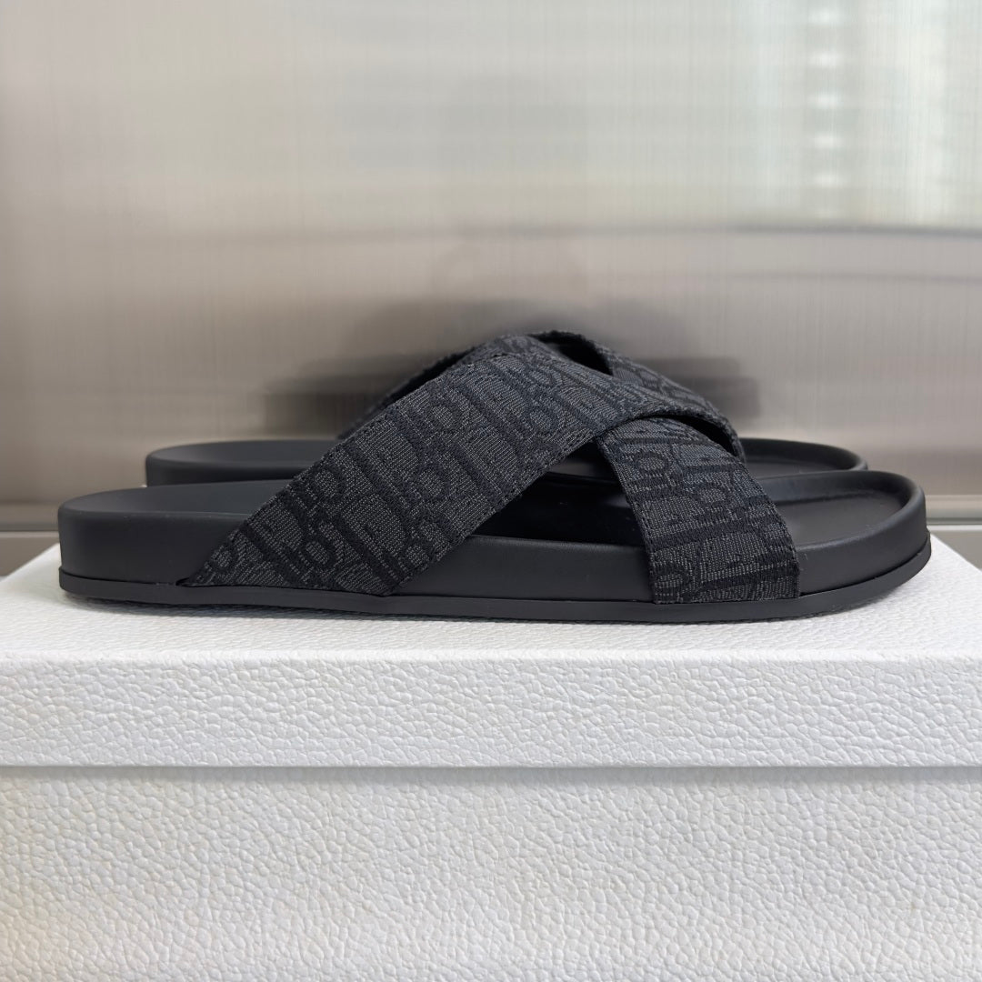 260526 New high-quality summer fashion cross-bottomed slip-on sandals