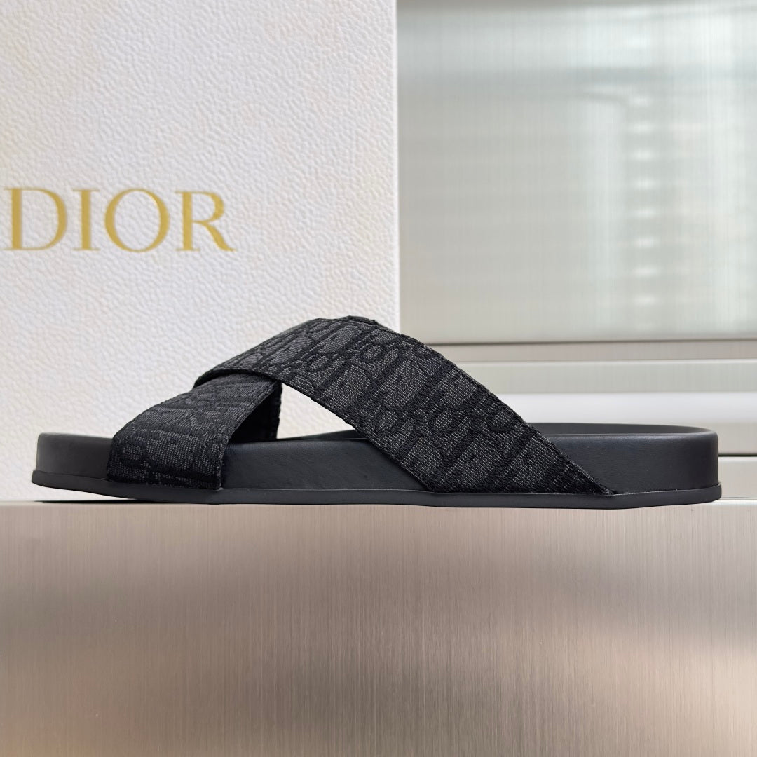 260526 New high-quality summer fashion cross-bottomed slip-on sandals