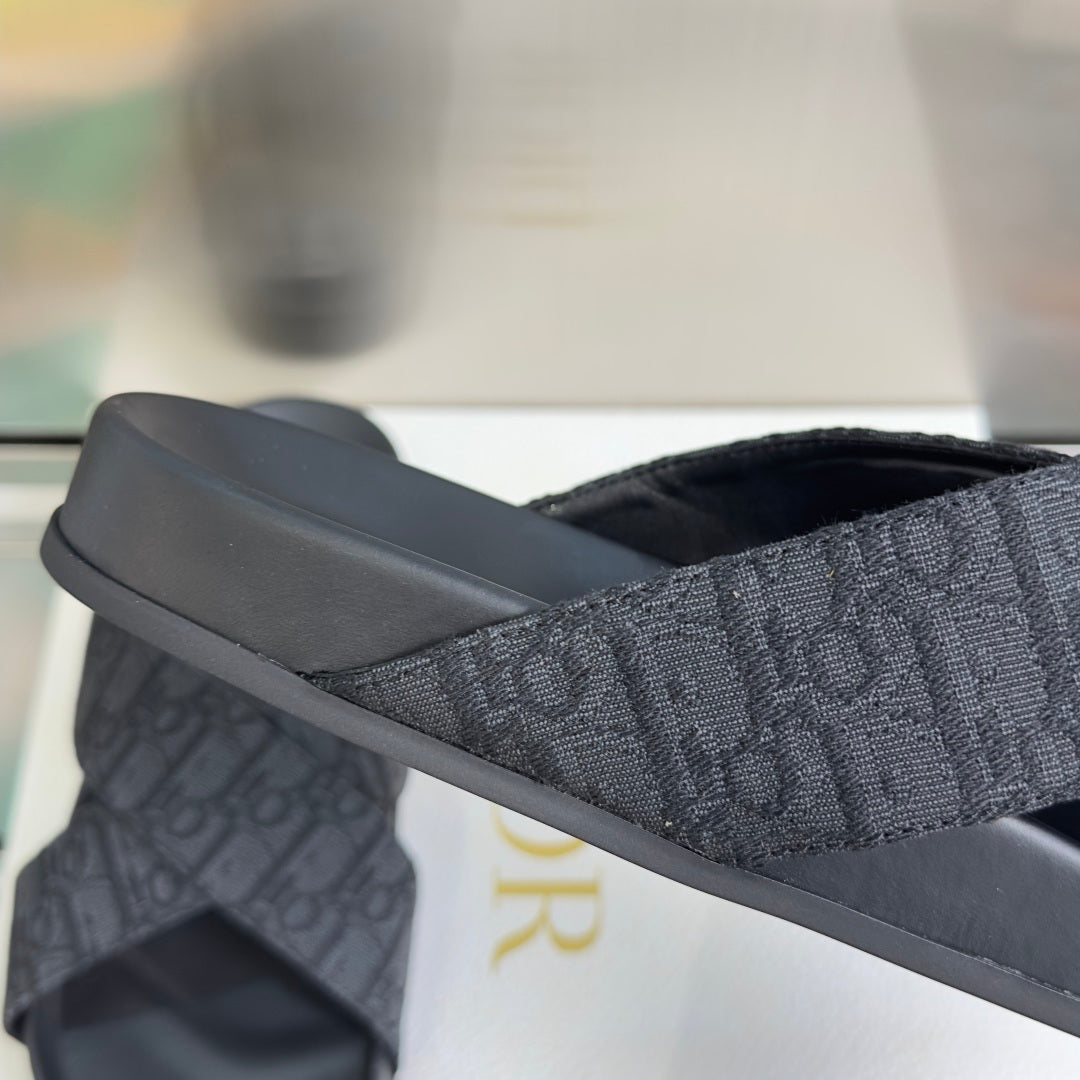 260526 New high-quality summer fashion cross-bottomed slip-on sandals