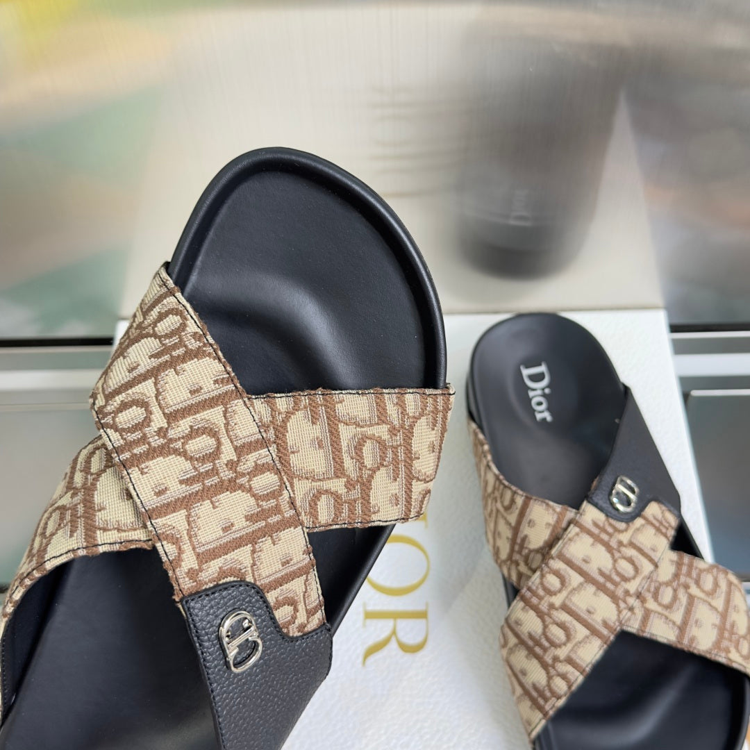 260526 New high-quality summer fashion cross-bottomed slip-on sandals