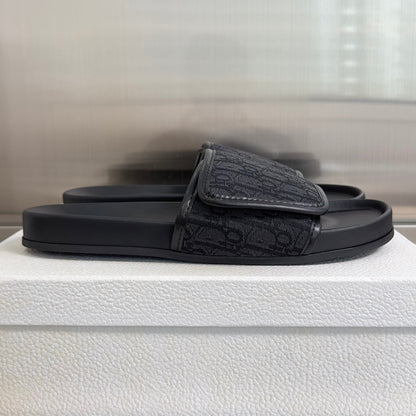 260526 New high-quality summer Velcro thick-soled beach slippers