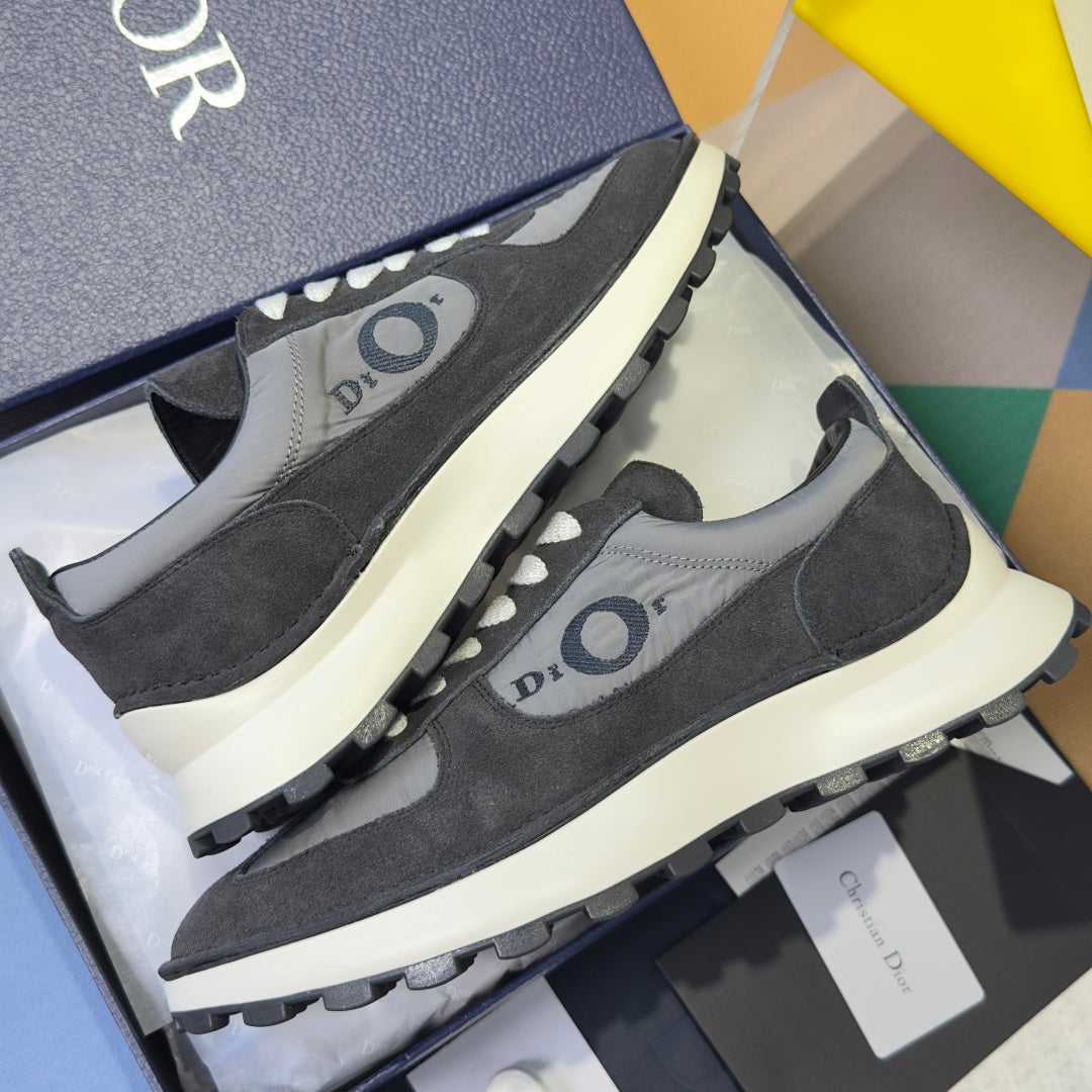 260602 New high-quality thick-soled casual sports shoes
