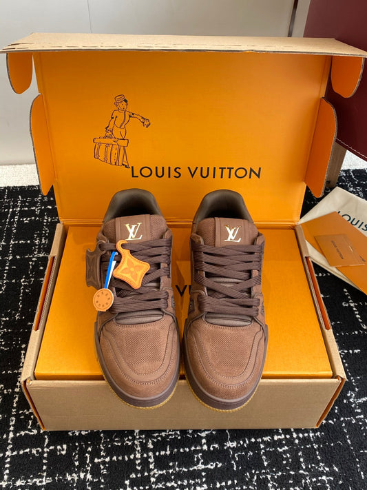 260602 New high-quality genuine leather distressed versatile and fashionable sneakers