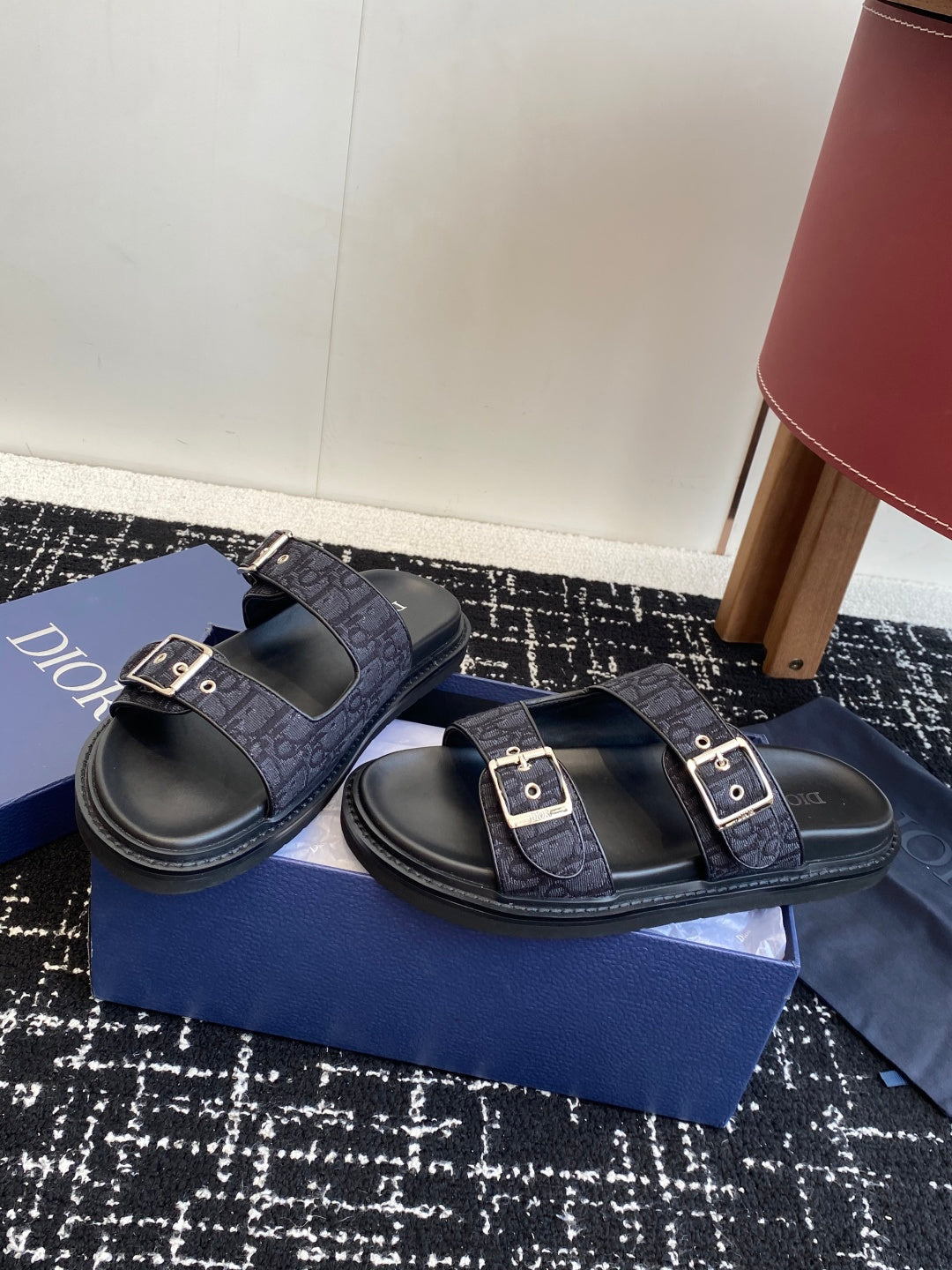260602 New high-quality men's ultra-light foam sole flip-flops