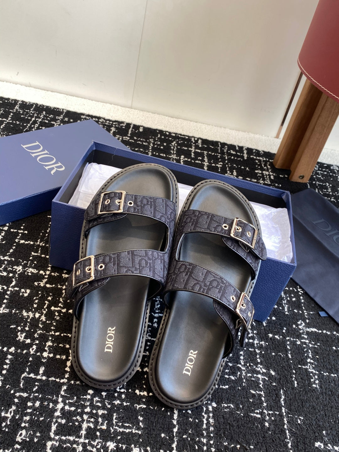 260602 New high-quality men's ultra-light foam sole flip-flops