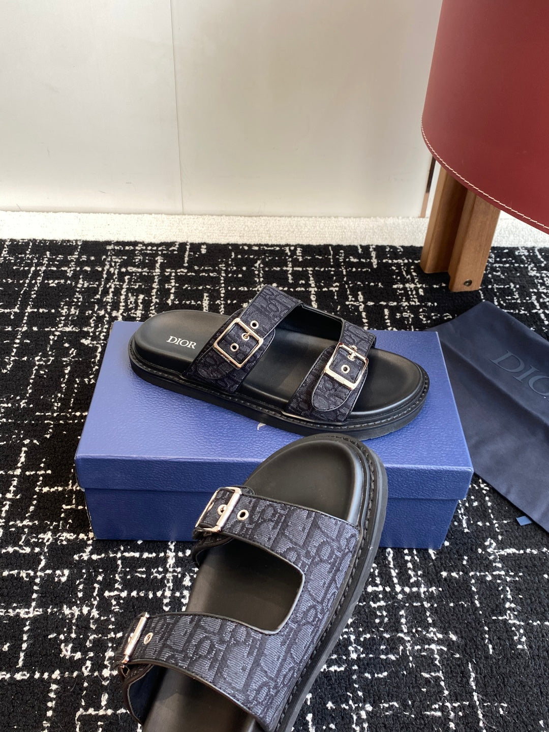 260602 New high-quality men's ultra-light foam sole flip-flops
