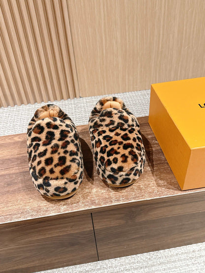 260602 New high-quality velvet cowhide leopard-print warm and cute casual shoes