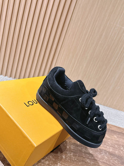 260602 New high-quality plush cowhide warm and cute casual shoes