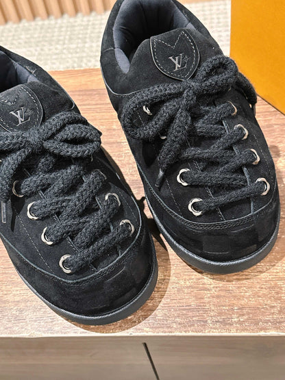260602 New high-quality plush cowhide warm and cute casual shoes