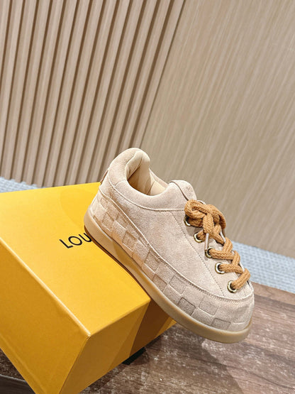 260602 New high-quality plush cowhide warm and cute casual shoes