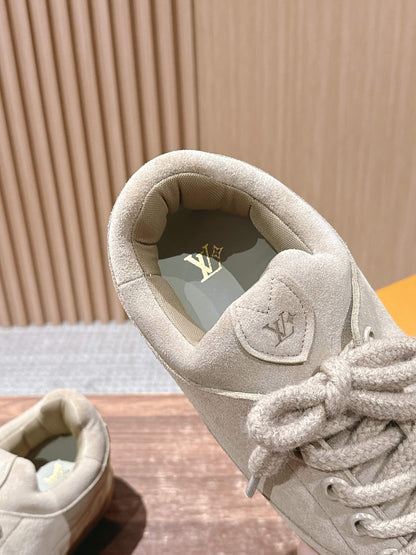 260602 New high-quality plush cowhide warm and cute casual shoes
