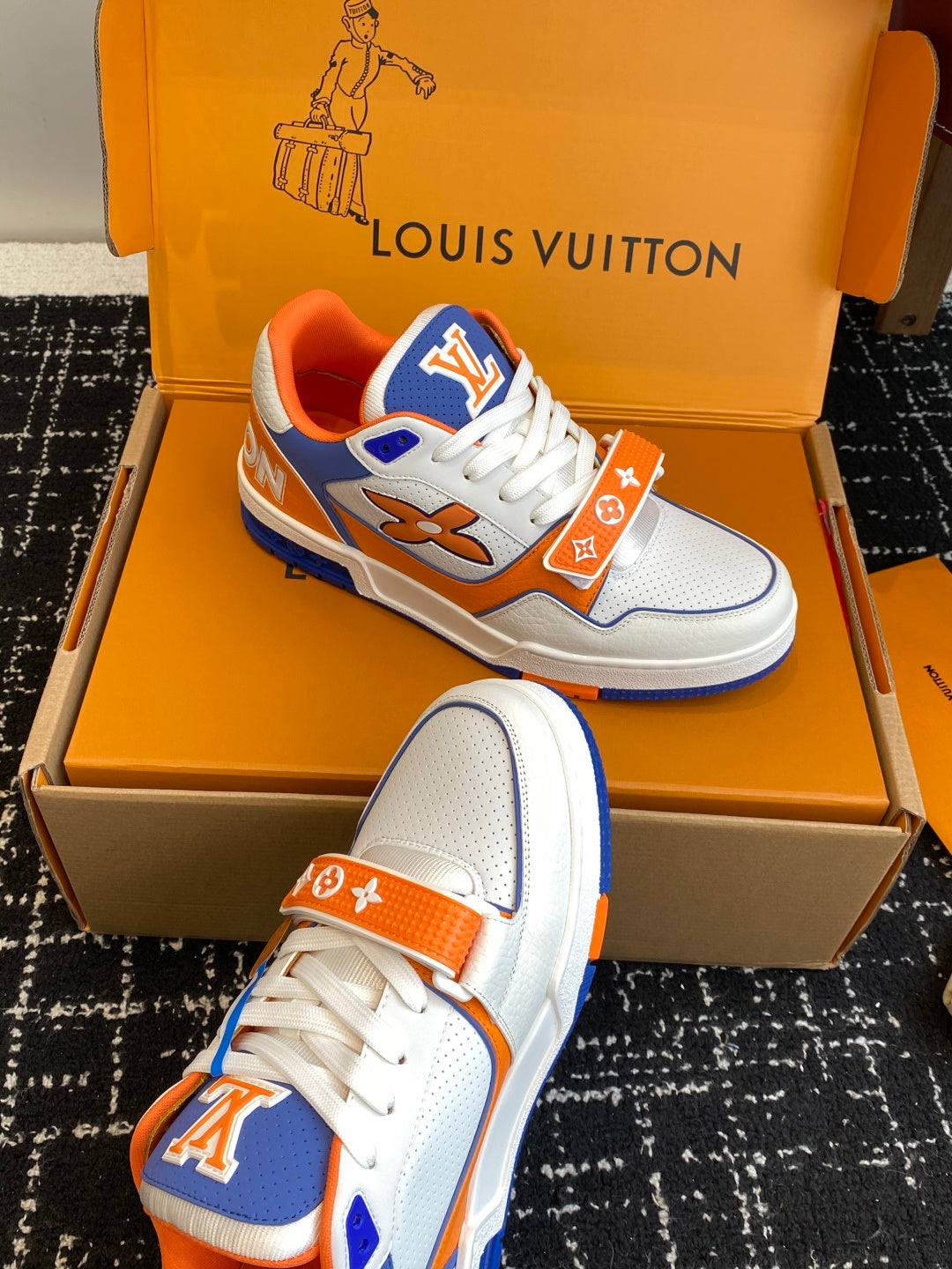 260602 New high-quality new color simple daily wear matching sneakers