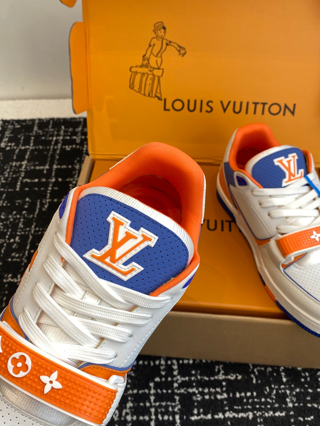 260602 New high-quality new color simple daily wear matching sneakers