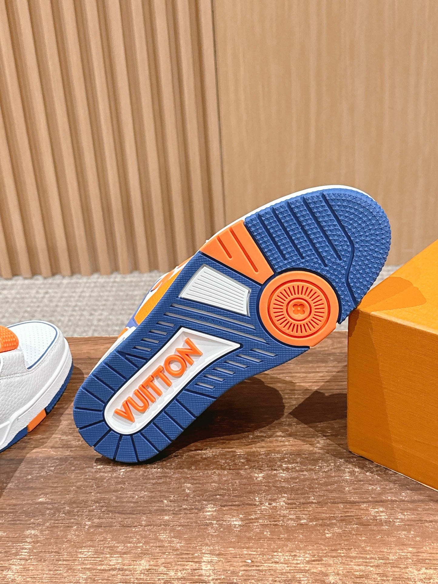 260602 New high-quality new color simple daily wear matching sneakers