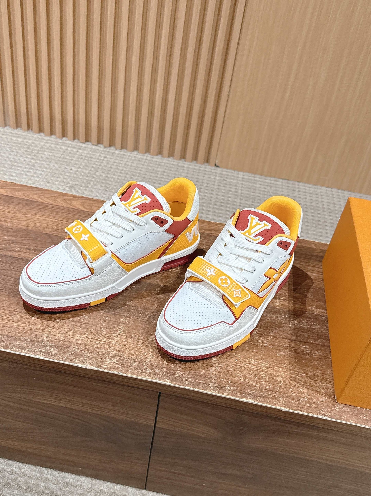 260602 New high-quality new color simple daily wear matching sneakers