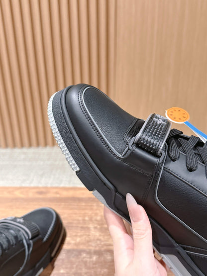 260602 New high-quality new color simple daily wear matching sneakers