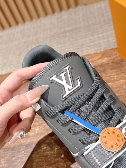 260602 New high-quality new color simple daily wear matching sneakers