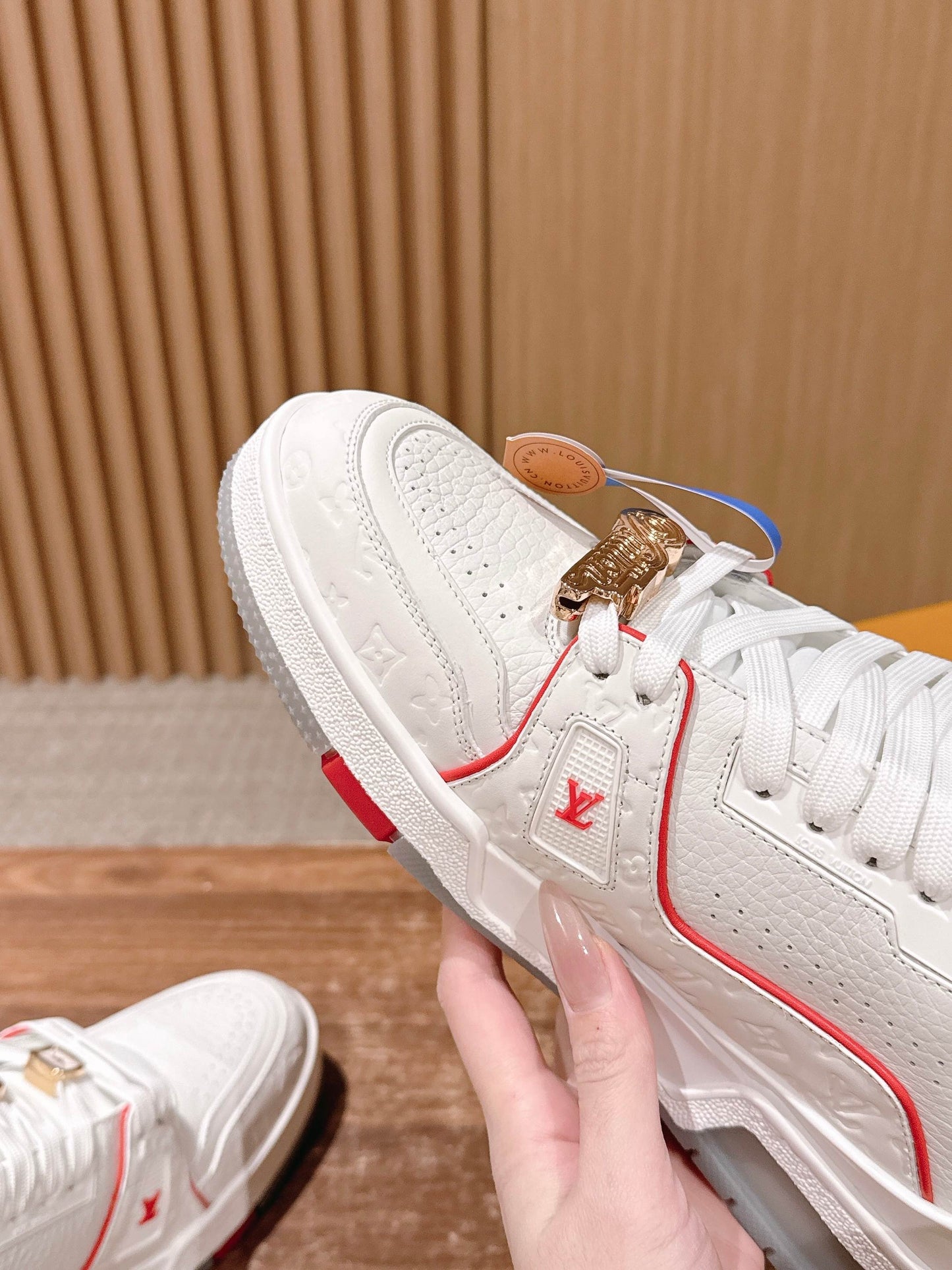 260602 New high-quality new color simple daily wear matching sneakers