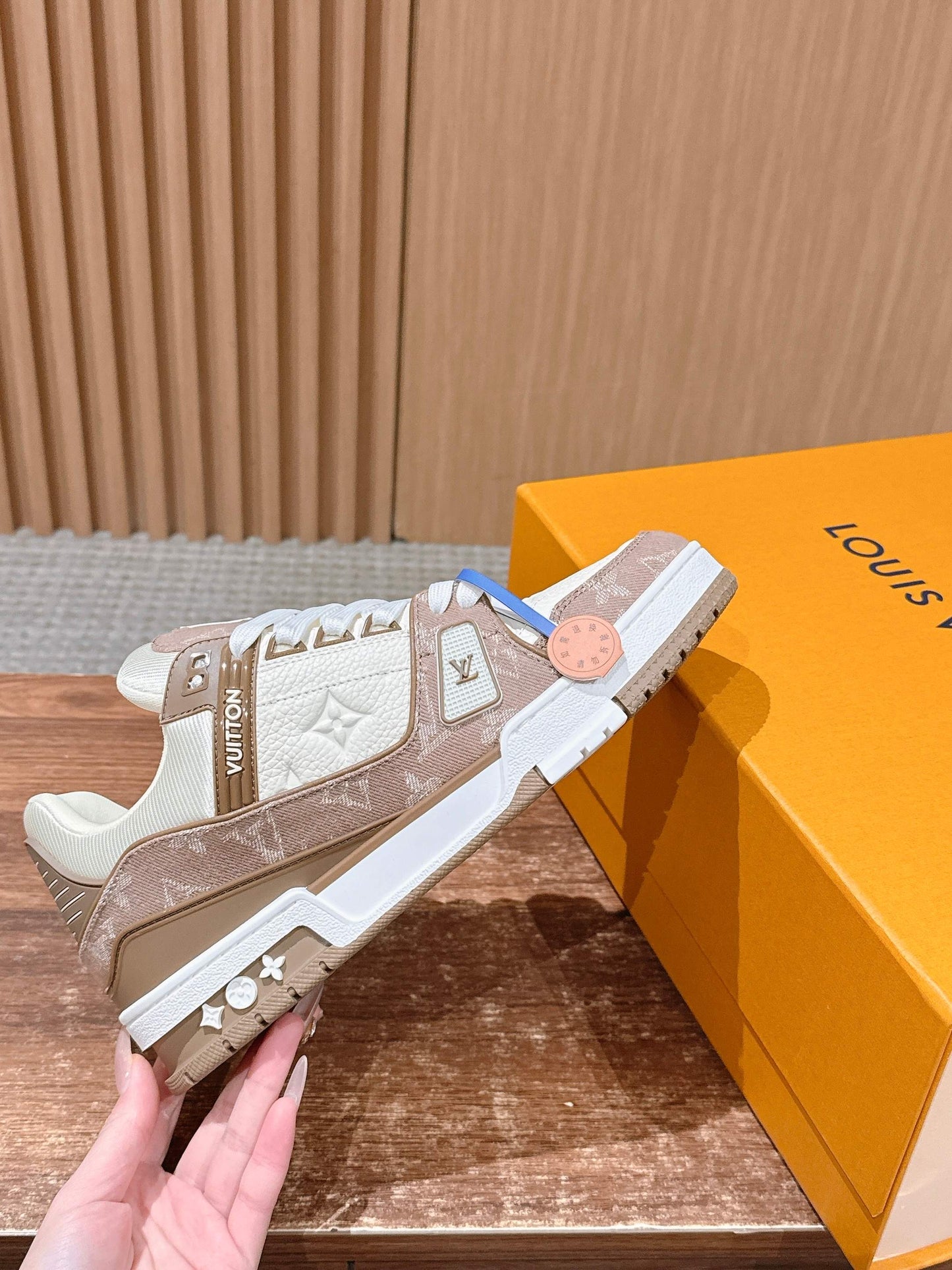 260602 New high-quality new color simple daily wear matching sneakers