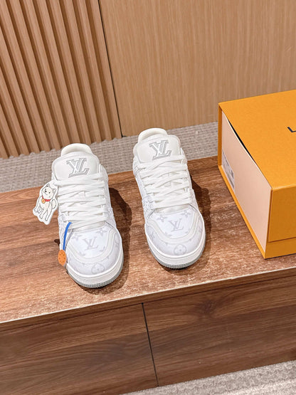 260602 New high-quality new color simple daily wear matching sneakers