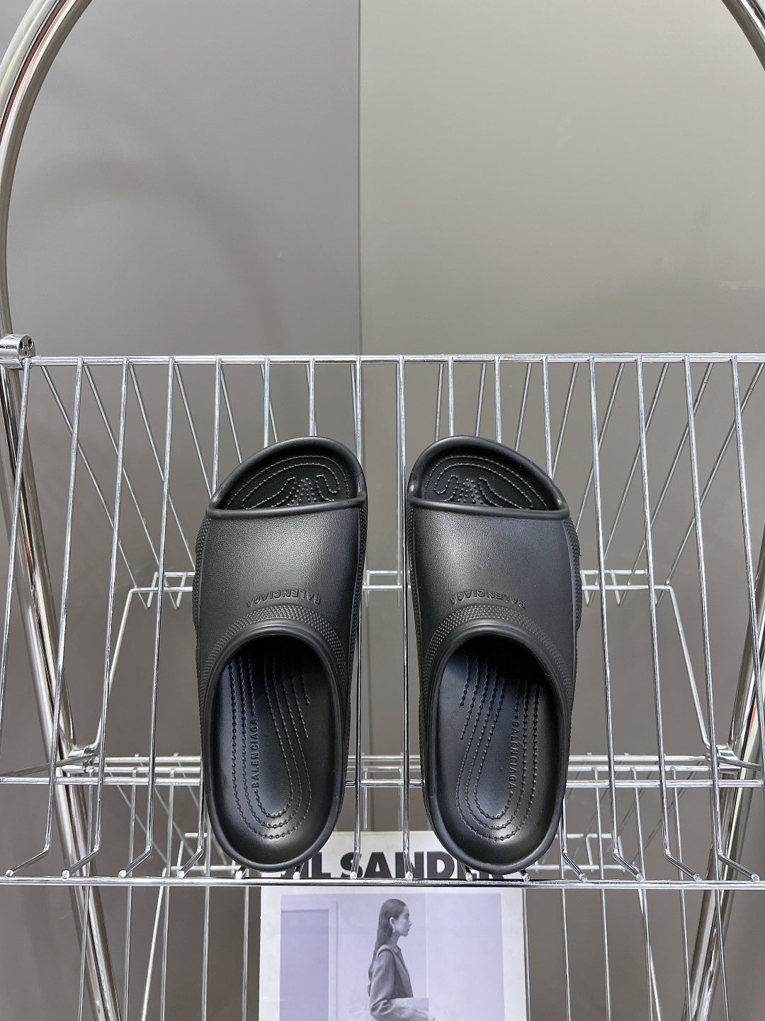 260602 New high-quality rubber-soled slippers with abstract tread patterns