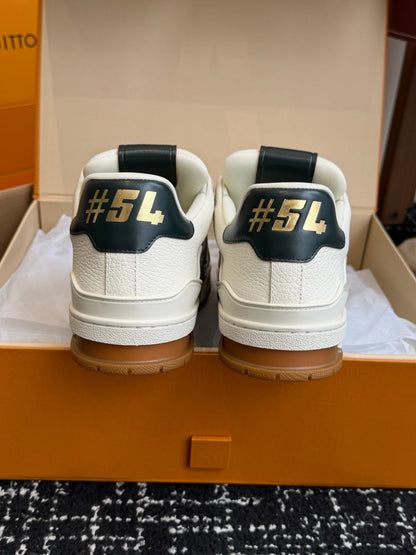 260602 New high-quality and stylish leather-layered sport shoes