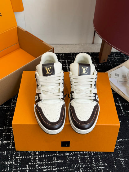 260602 New high-quality and stylish leather-layered sport shoes