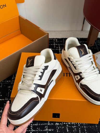 260602 New high-quality and stylish leather-layered sport shoes