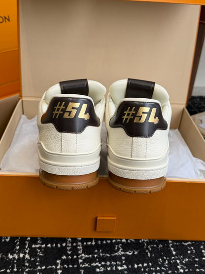 260602 New high-quality and stylish leather-layered sport shoes