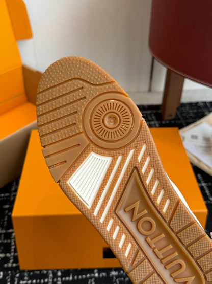 260602 New high-quality and stylish leather-layered sport shoes