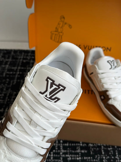 260602 New high-quality and stylish leather-layered sport shoes
