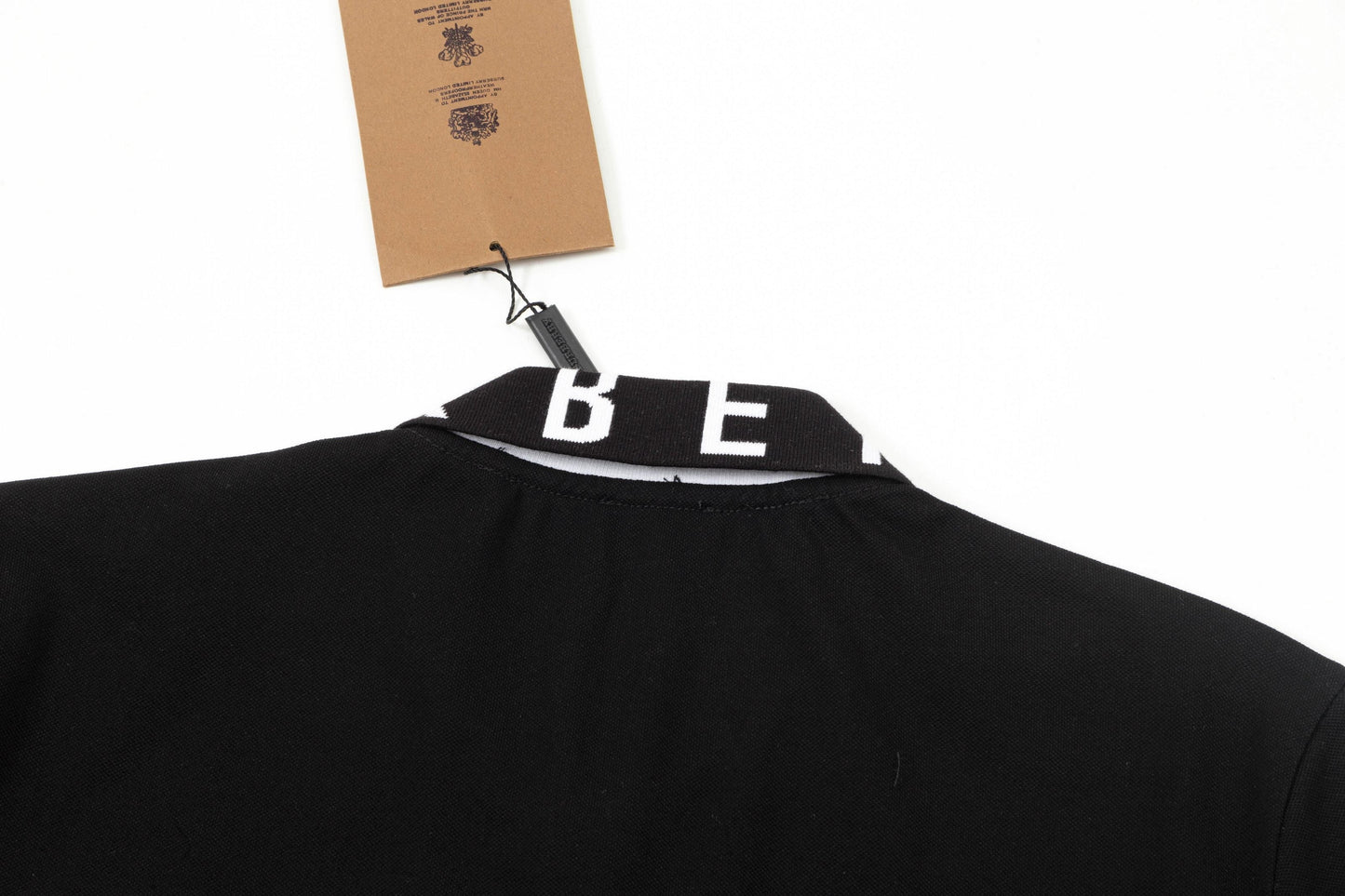 260610 New high-quality polo shirt with stitched collar design