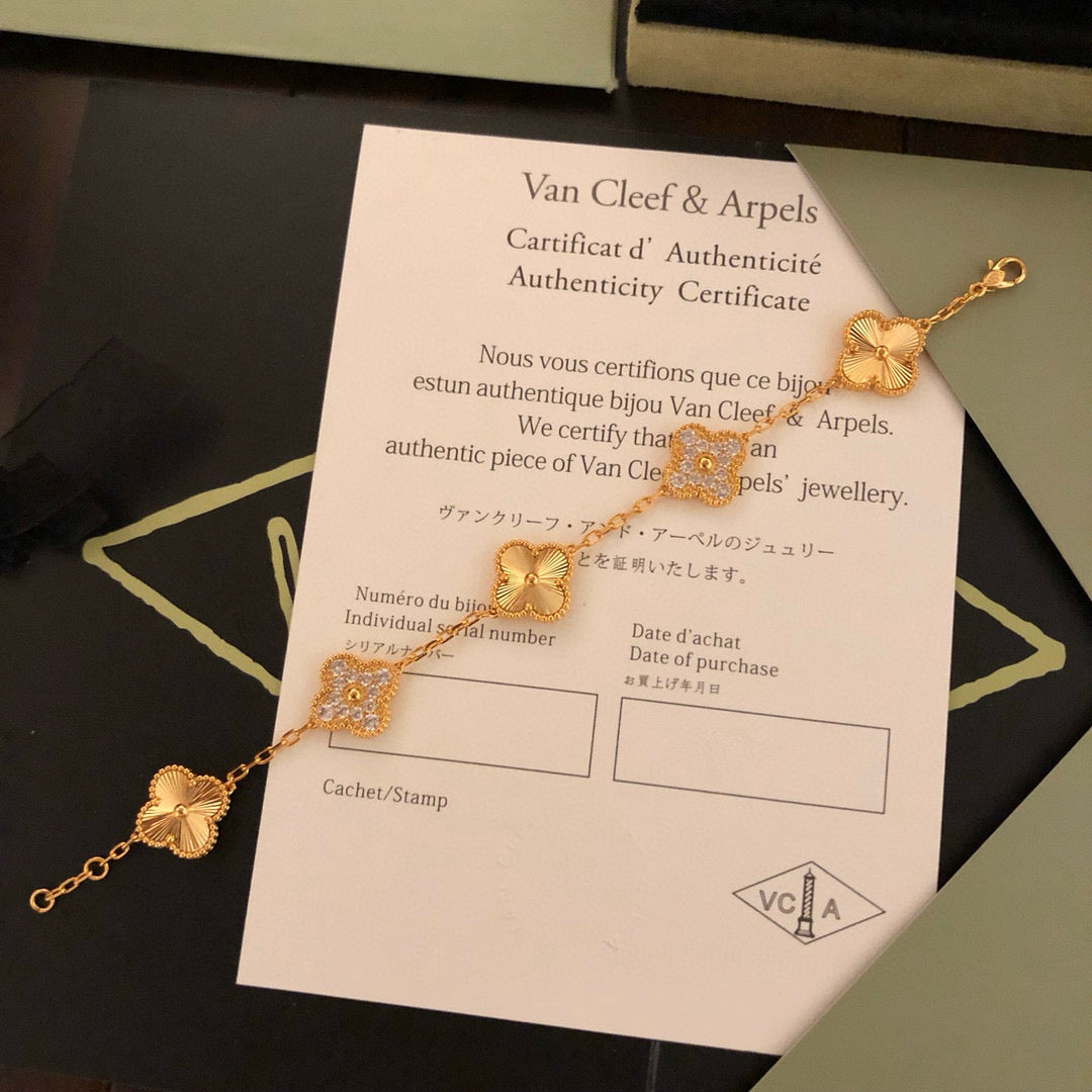 260610 New five-strand bracelet