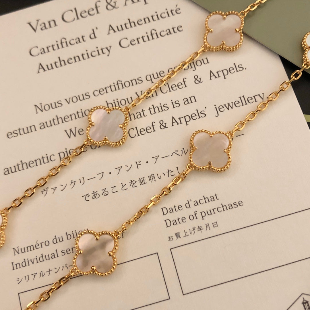 260610 New 10-flower necklace