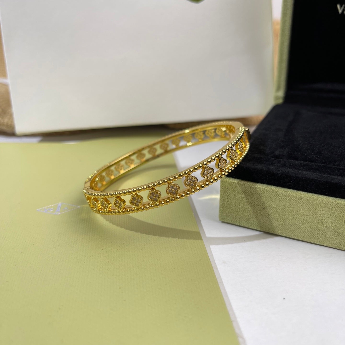 260610 New kaleidoscope bracelet