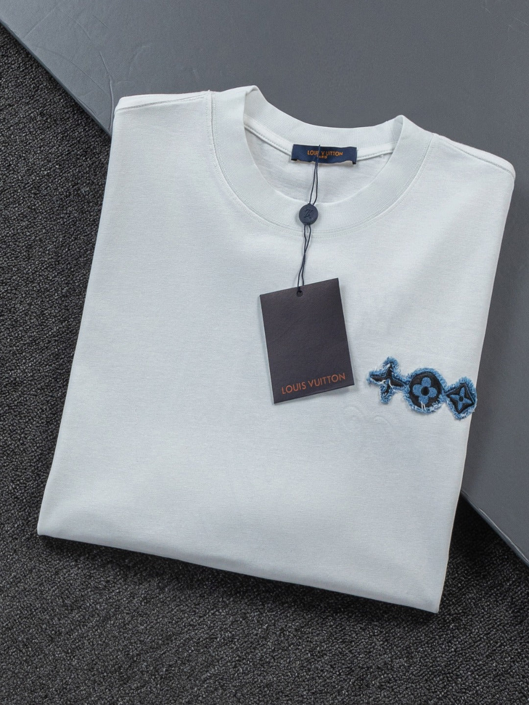 260610 New high-quality and elaborately crafted washed chest denim patchwork clover T-shirt