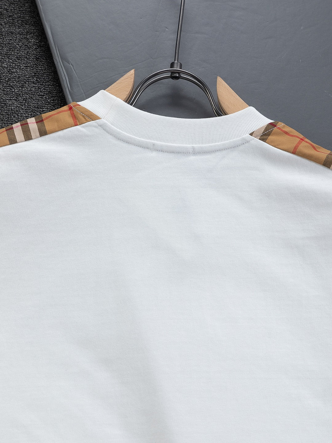 260610 New high-quality T-shirt with chest check pattern and patchwork design