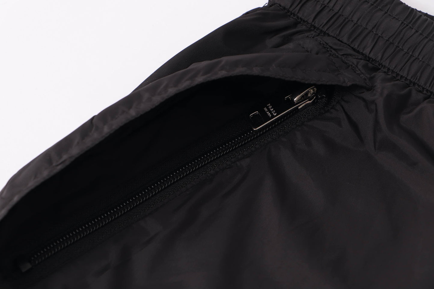 260610 New top-quality nylon work pants with triangular patch pockets and short length