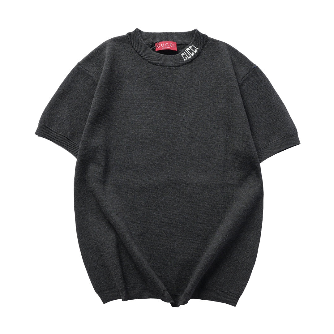 260616 High-quality new jacquard letter logo collar knitted T-shirt  以上翻译结果来自有道AI翻译标准模型· 通用场景