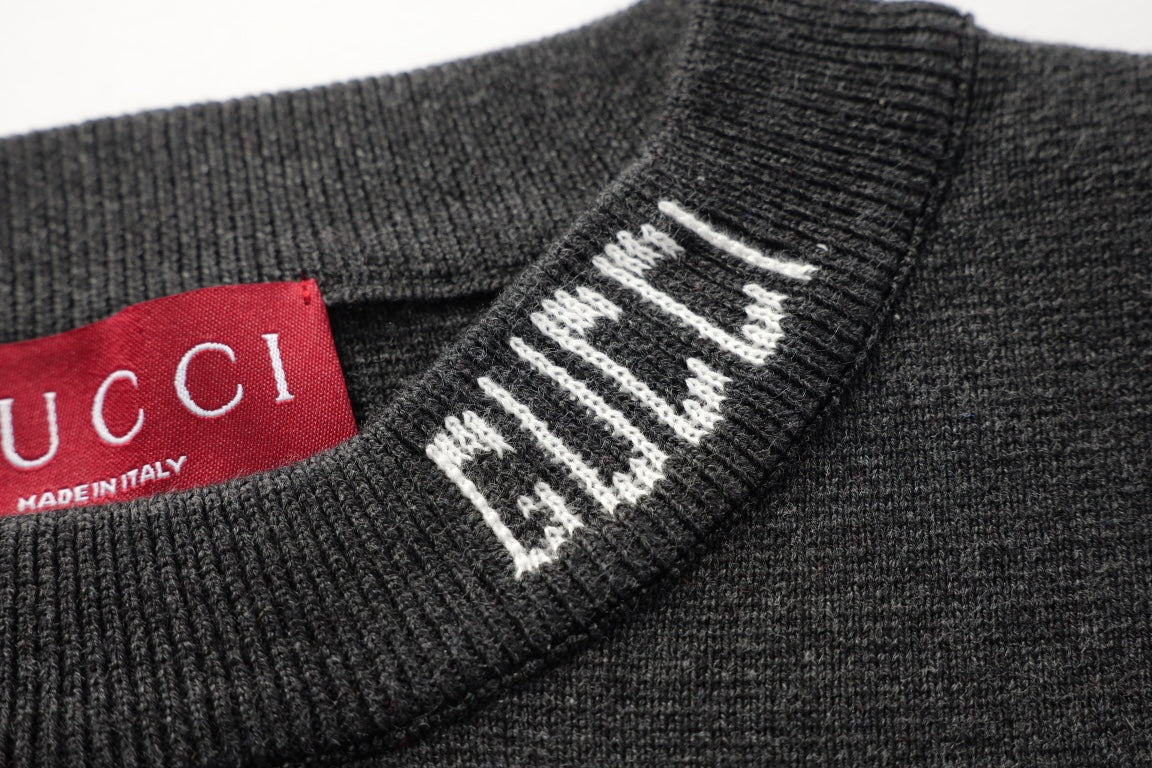 260616 High-quality new jacquard letter logo collar knitted T-shirt  以上翻译结果来自有道AI翻译标准模型· 通用场景