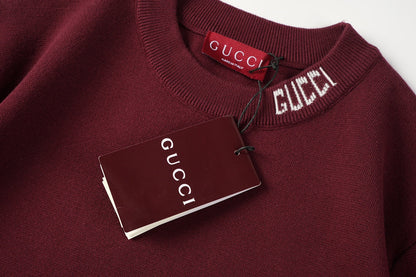 260616 High-quality new jacquard letter logo collar knitted T-shirt  以上翻译结果来自有道AI翻译标准模型· 通用场景