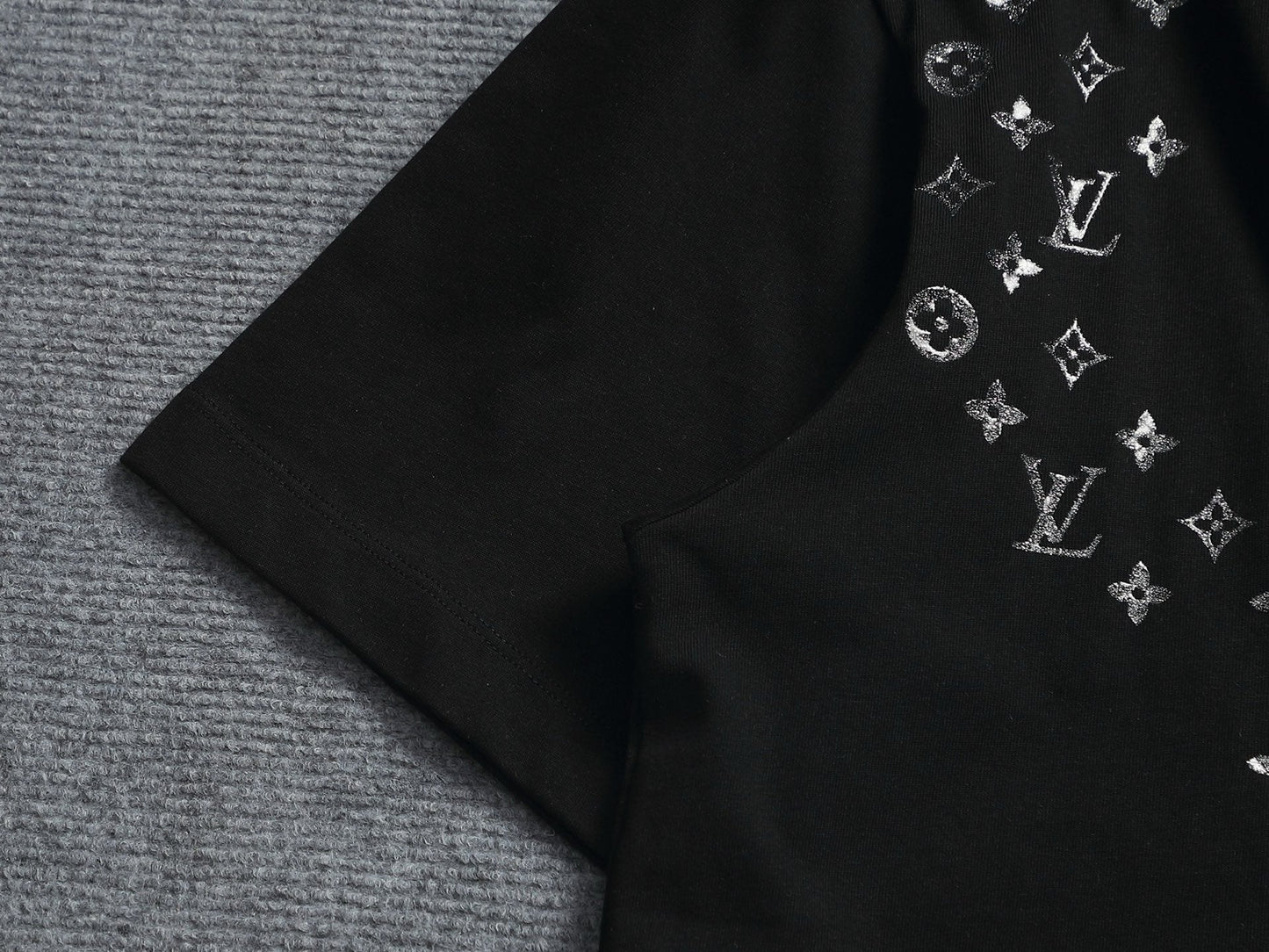 260624 High-quality new three-dimensional craftsmanship T-shirt