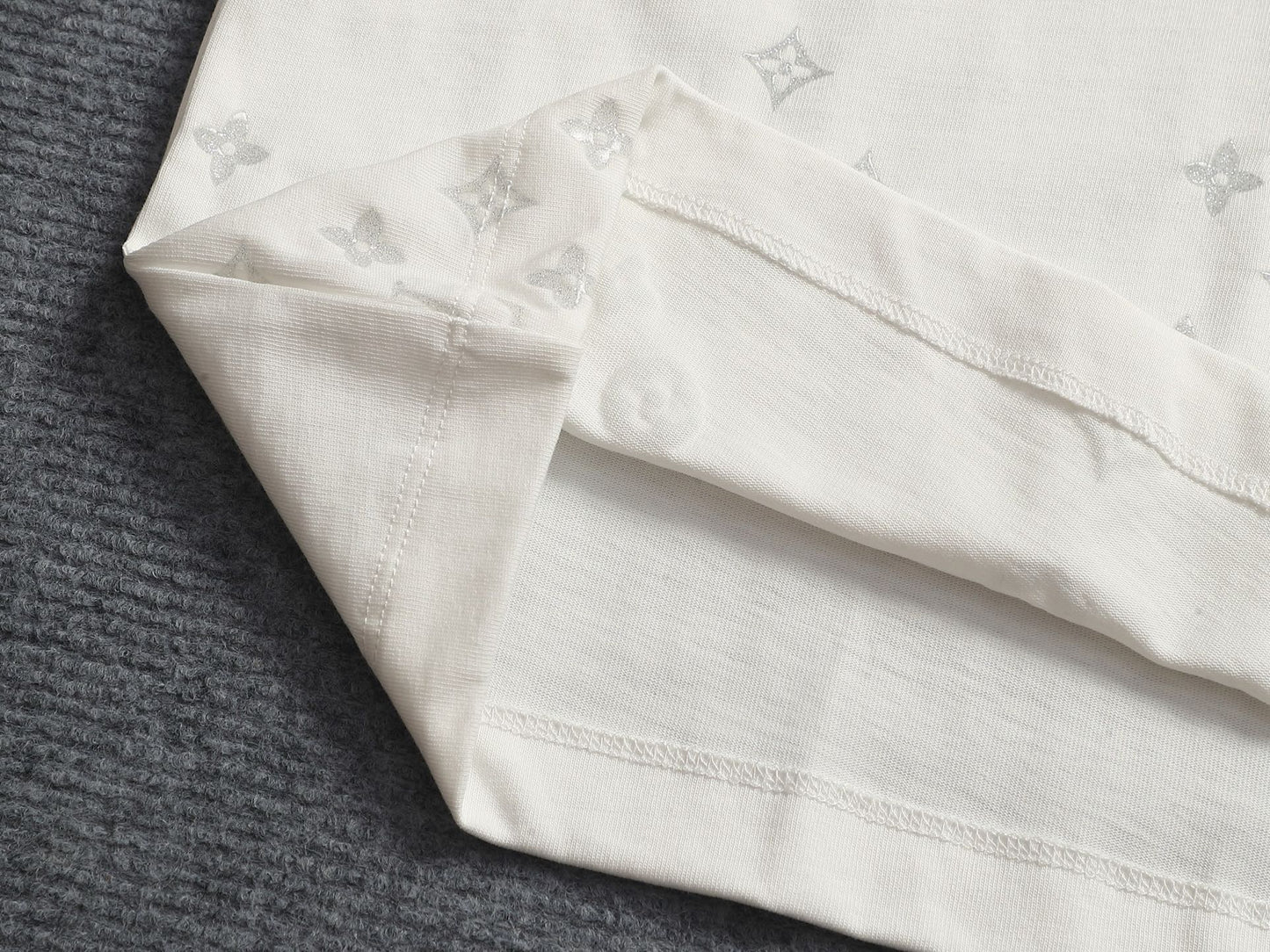 260624 High-quality new three-dimensional craftsmanship T-shirt