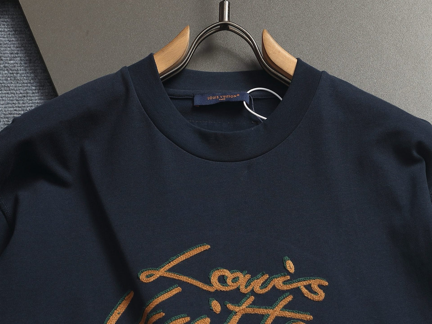 260624 High-quality new multi-needle embroidery technology LOGO T-shirt