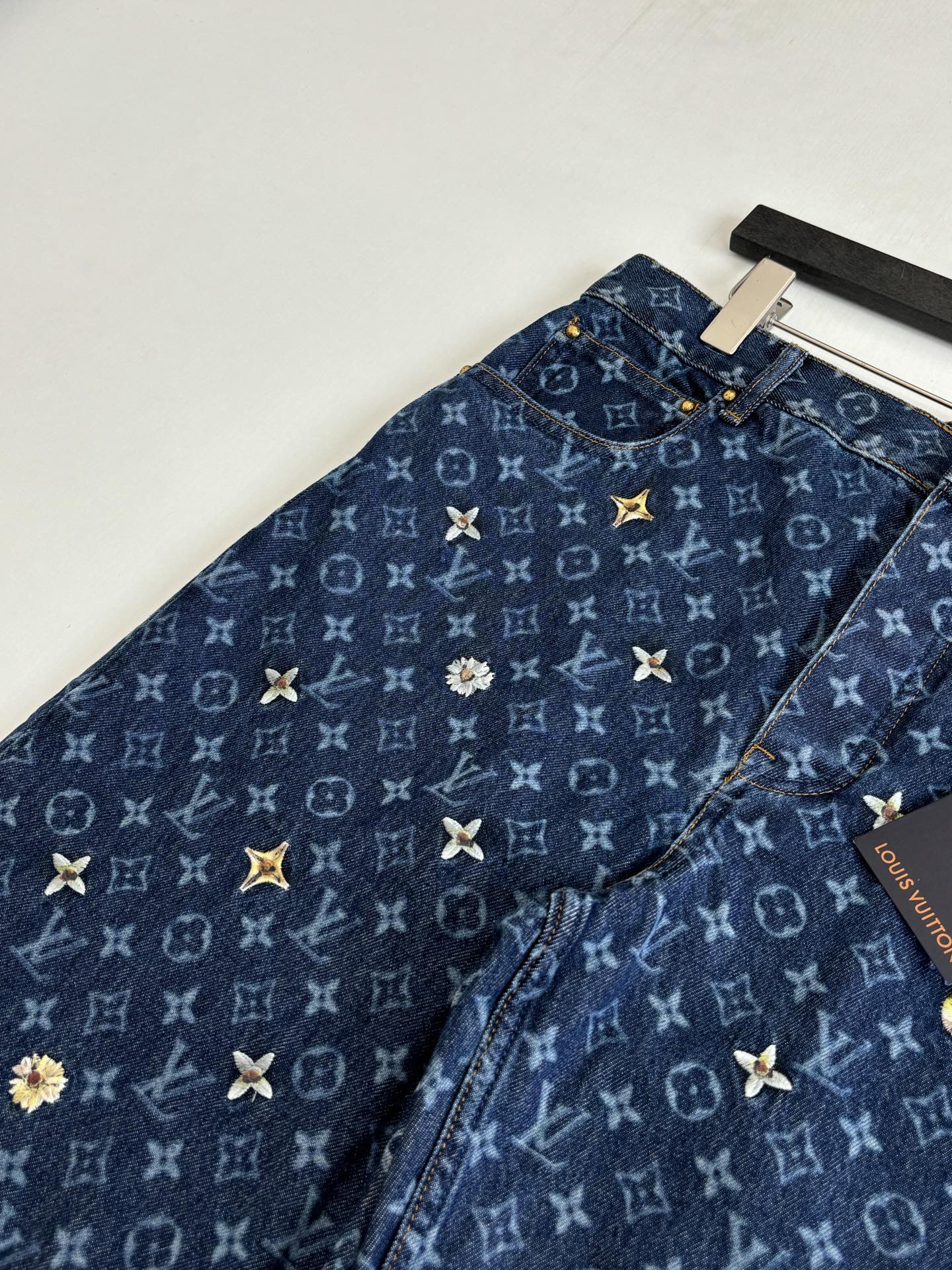 260624 High-quality new full-embroidered daisy-patterned denim pants