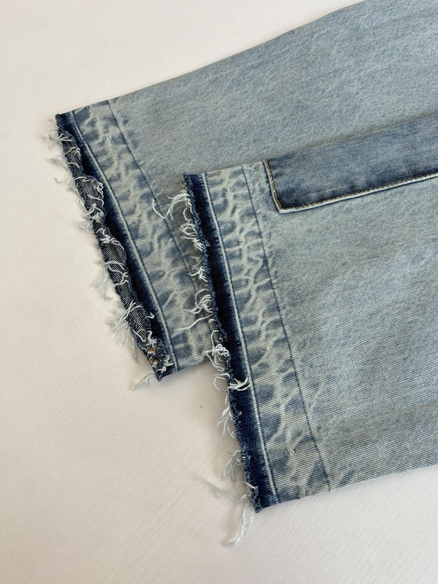 260624 High-quality new design-style denim pants with patchwork construction