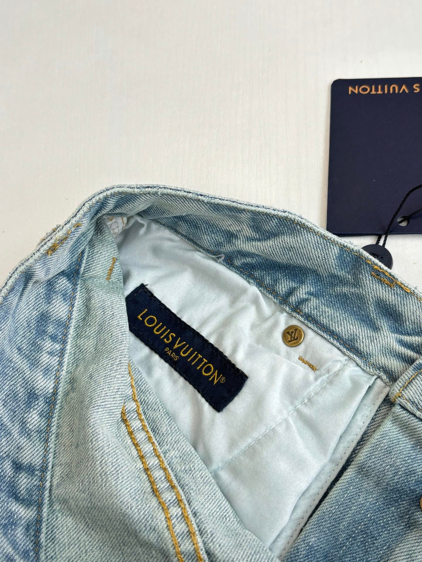 260624 High-quality new design-style denim pants with patchwork construction